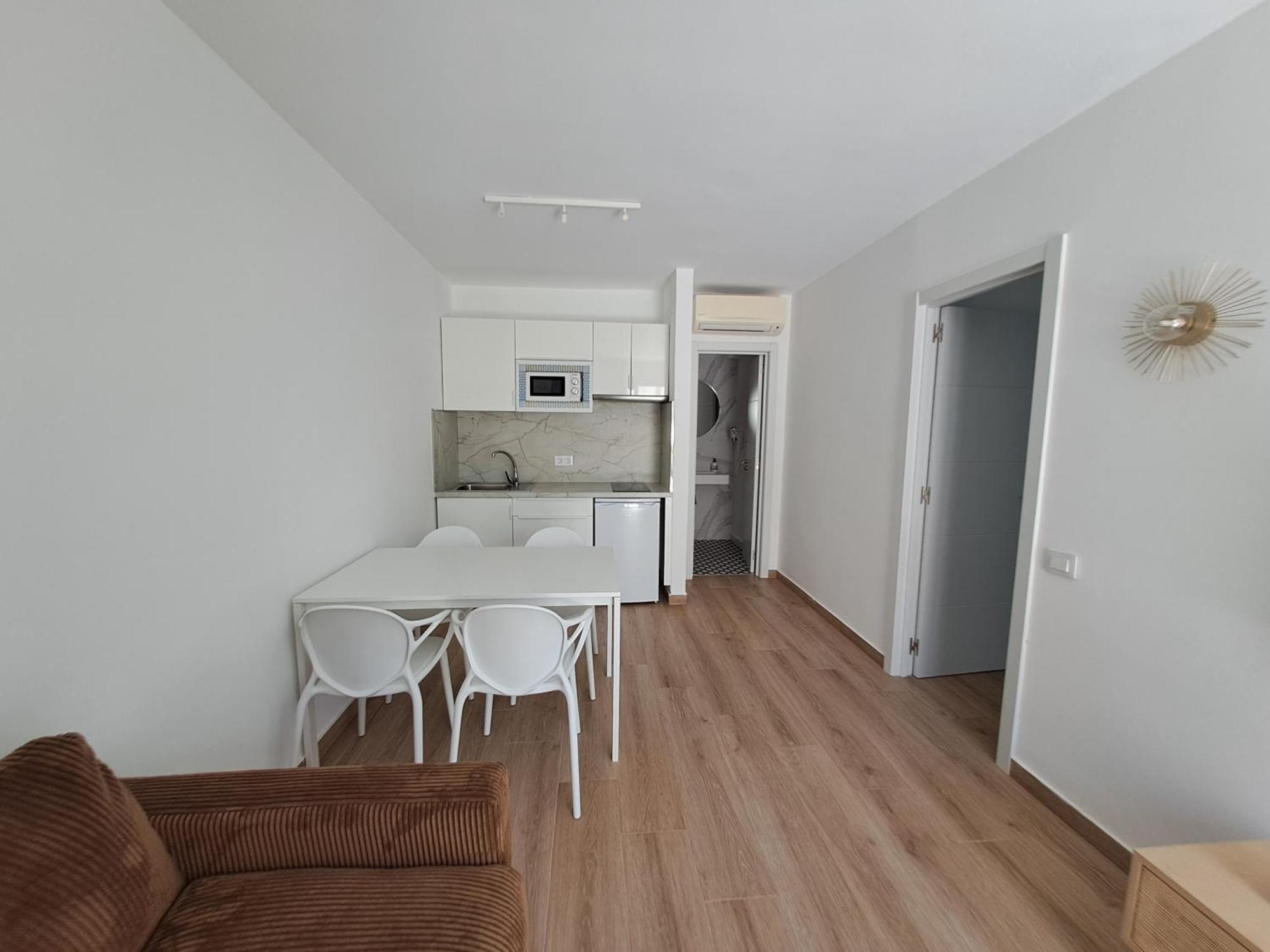 Homeforguest Apartamento Con Terraza Y Piscina En Корралехо Екстер'єр фото